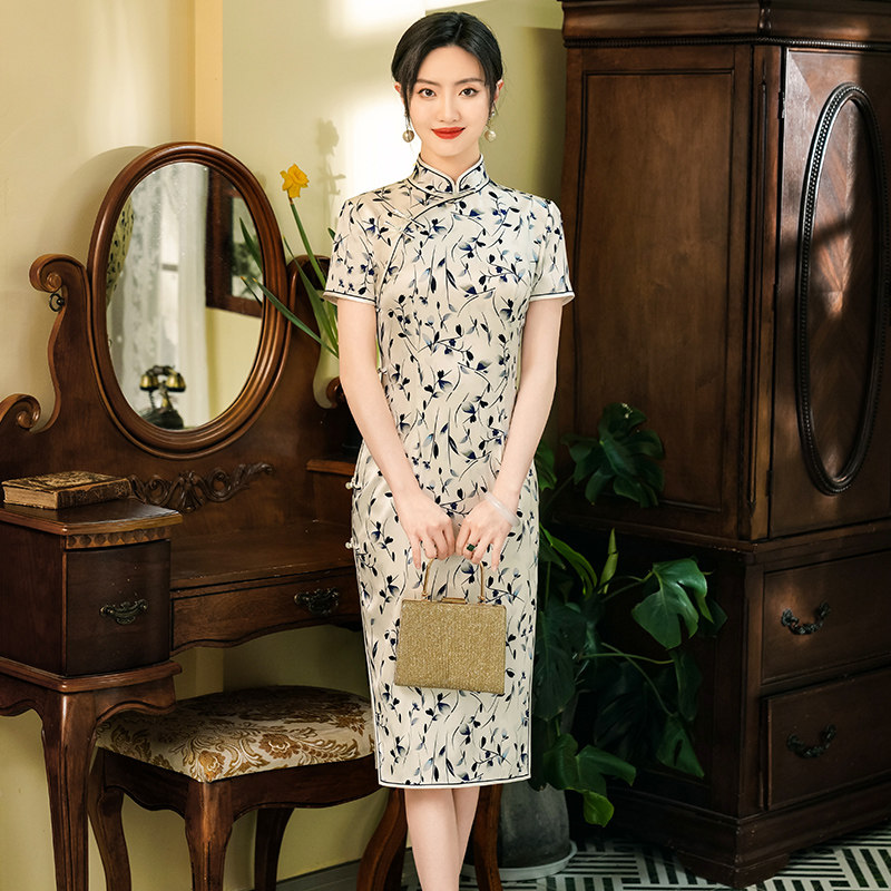 真丝改良旗袍桑蚕丝高端2026夏季新款年轻款中长款小个子日常清新