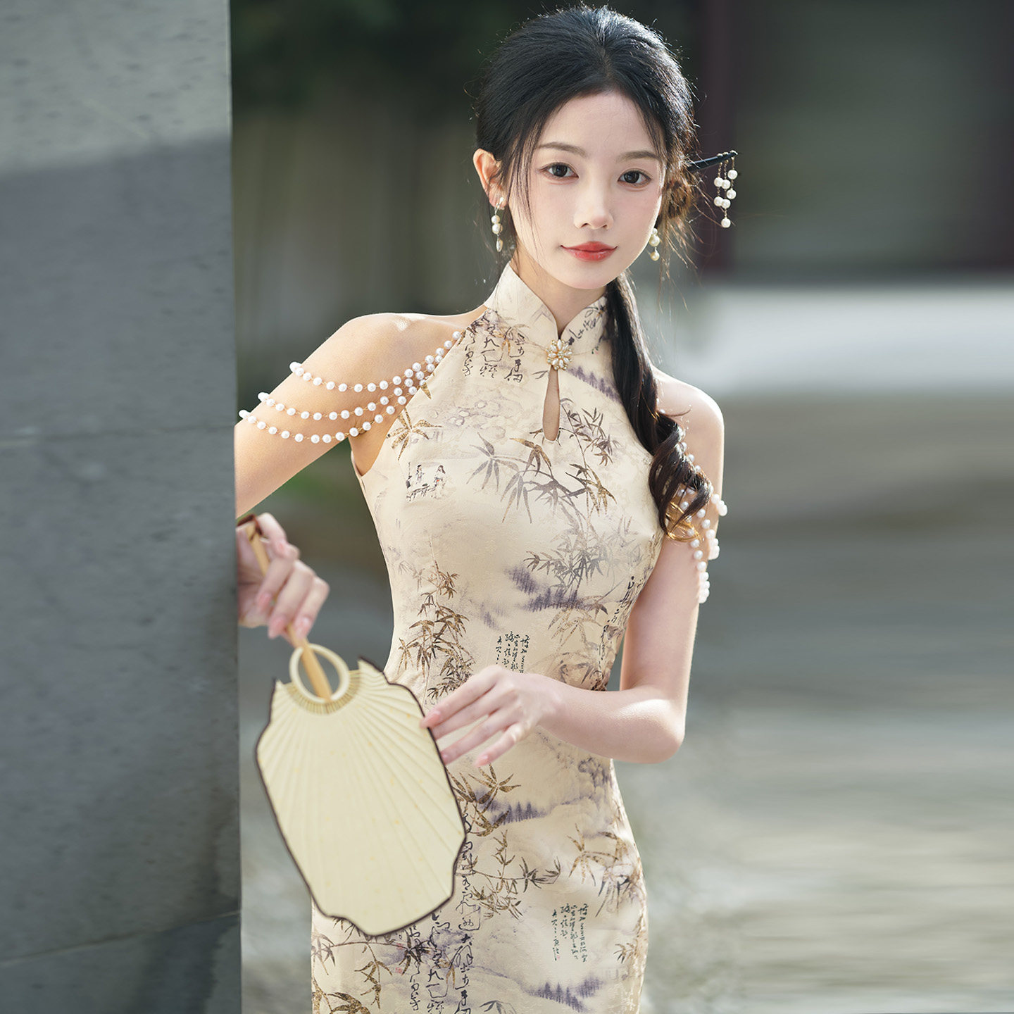 现代时尚性感纯欲无袖挂脖改良旗袍2025新款年轻款江南古韵中国风