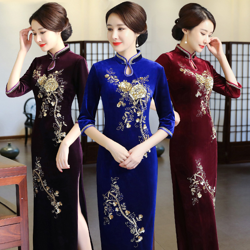 长款长袖金丝绒旗袍裙春秋季2026年新款钉珠礼服中年女妈妈装大码
