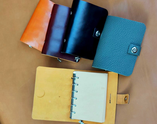 手工定制缝线头层牛皮双层笔记本活页夹会议复古硬面抄手帐外壳