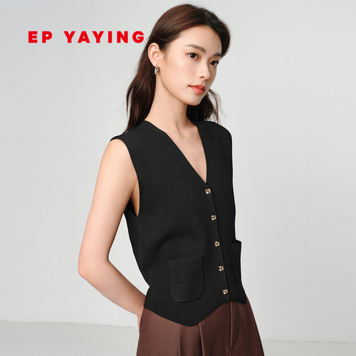 雅莹V领镂空宽松针织马甲背心