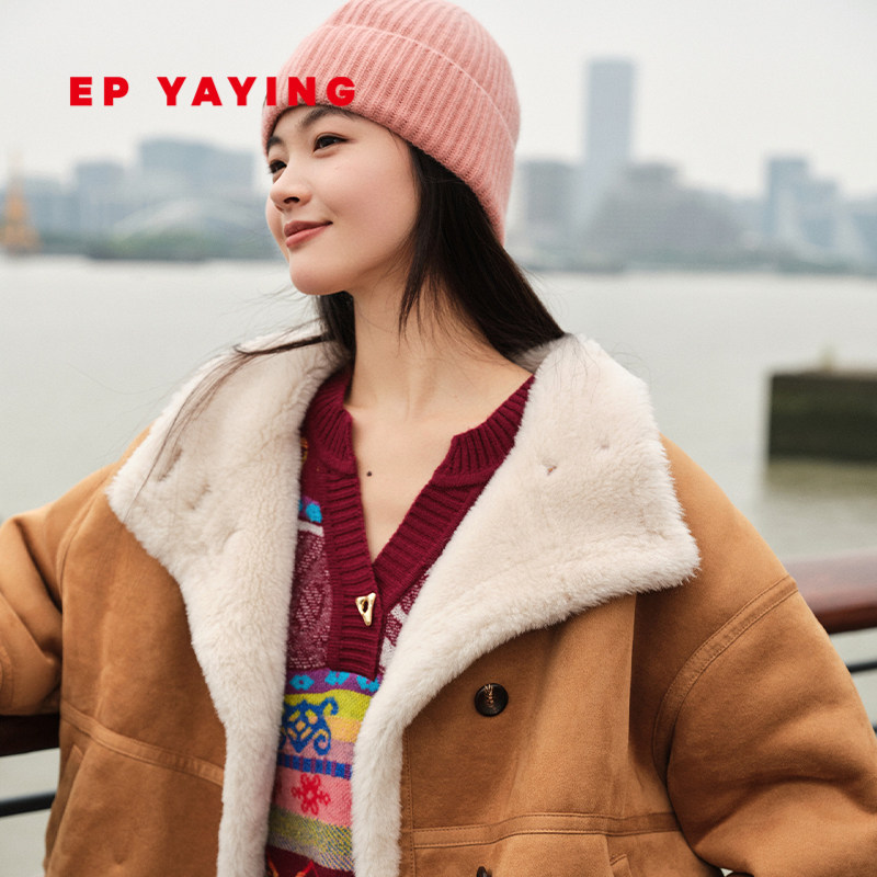 [环保皮草]EP雅莹女装 毛翻领短款咖色大衣外套 2023秋冬新8602A
