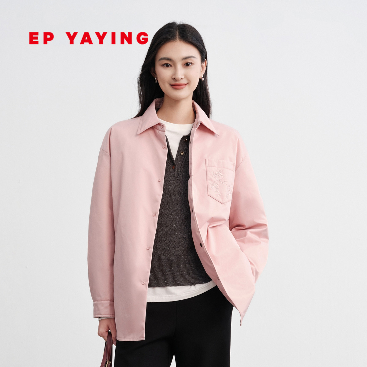 雅莹白鸭绒衬衫式粉色羽绒服外套