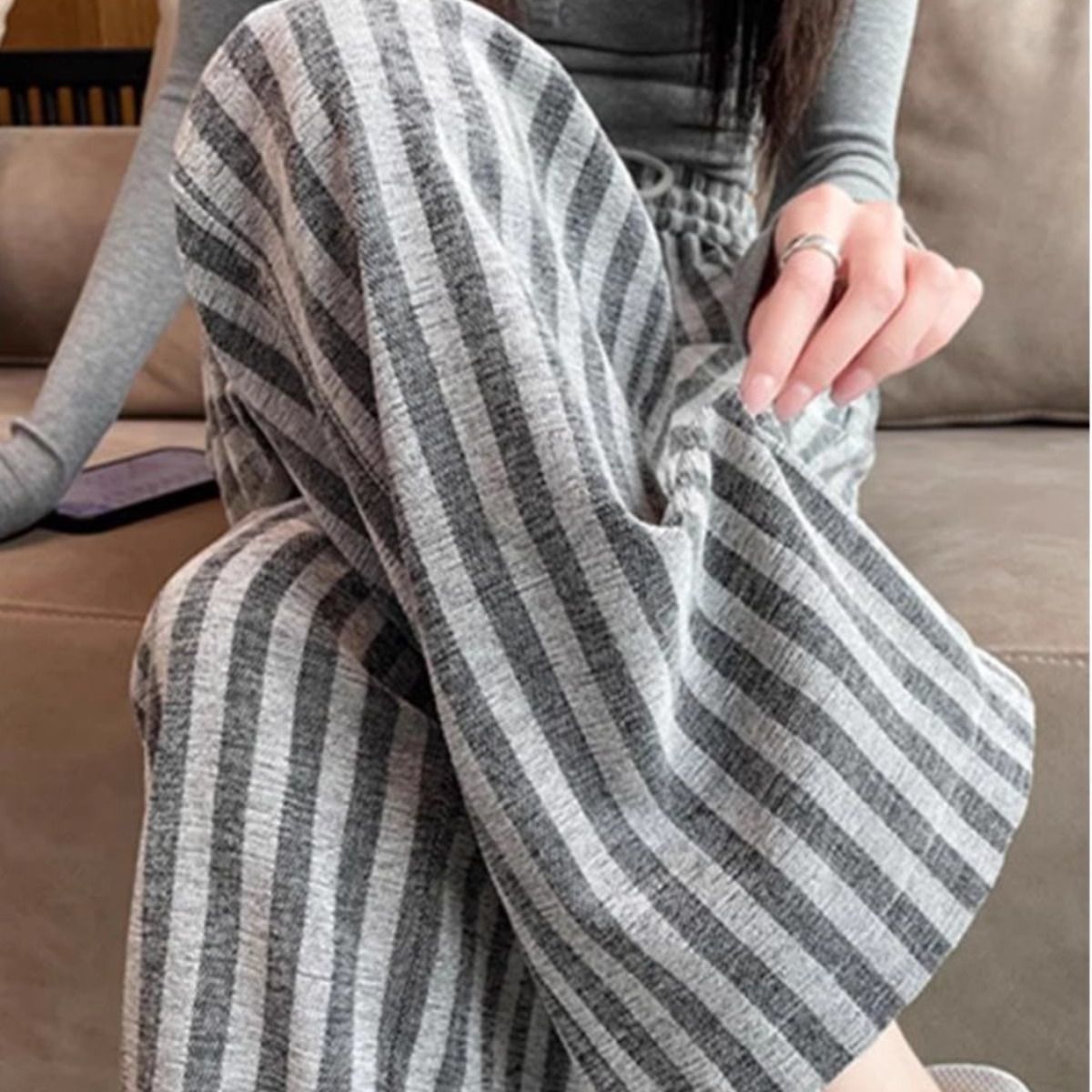 胖mm高腰显瘦垂感宽松大码直筒拖地裤女夏季新款条纹冰丝阔腿裤子