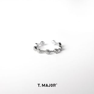 T.MAJOR 花朵镶嵌小钻开口细戒 静谧花园系列
