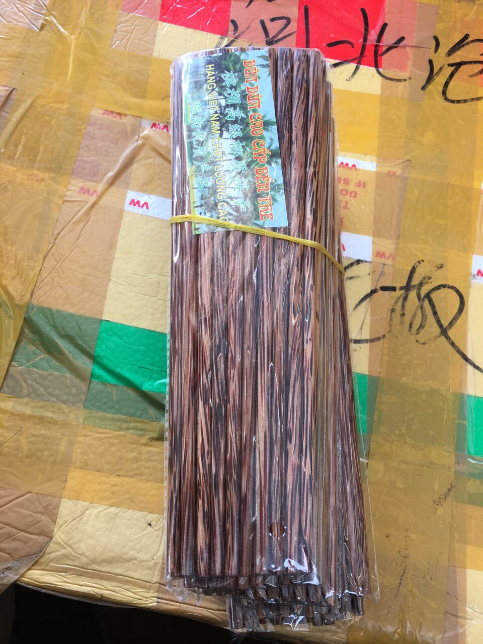 椰木筷子无漆无蜡椰树木制筷厂家直销格木质