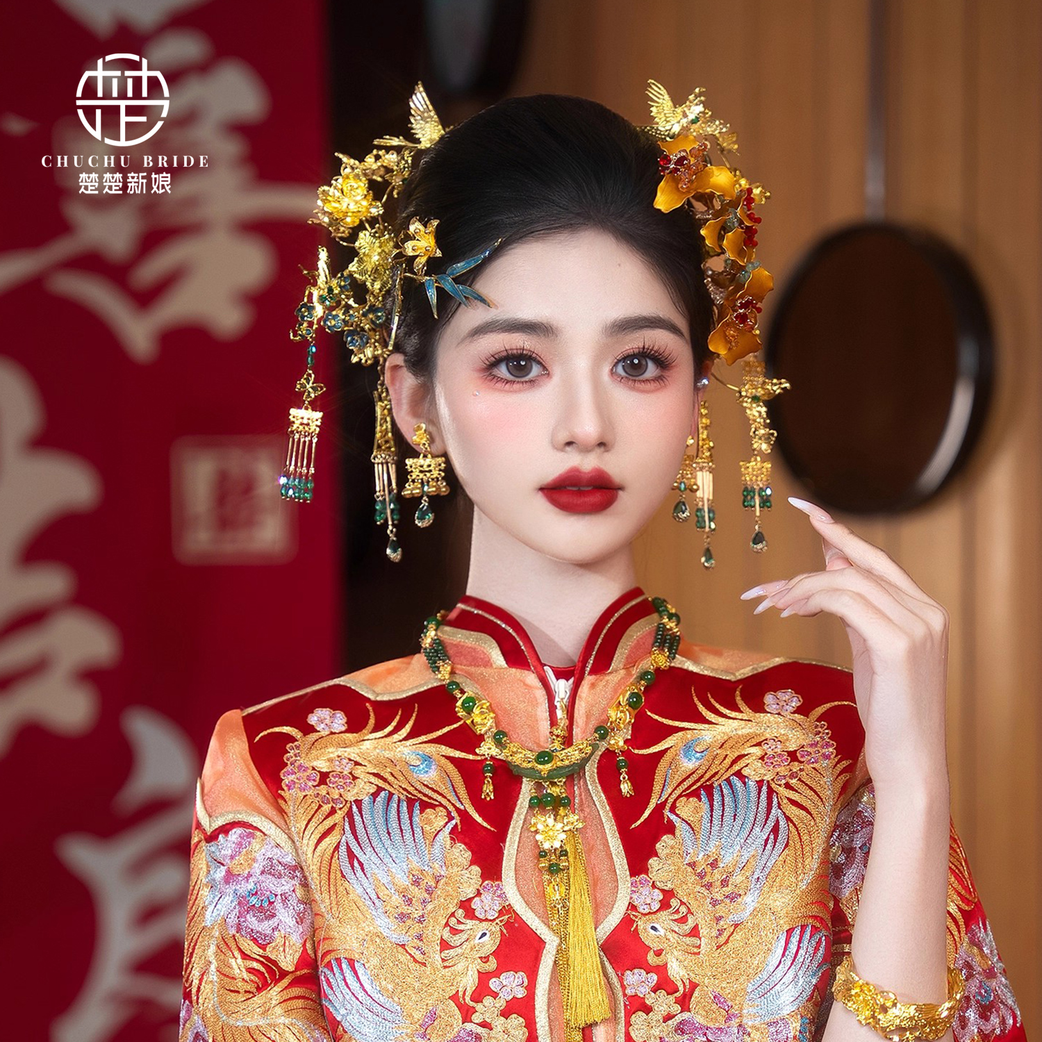 2025新款新中式婚礼秀禾旗袍晨袍龙凤褂发饰金色花朵头饰配饰