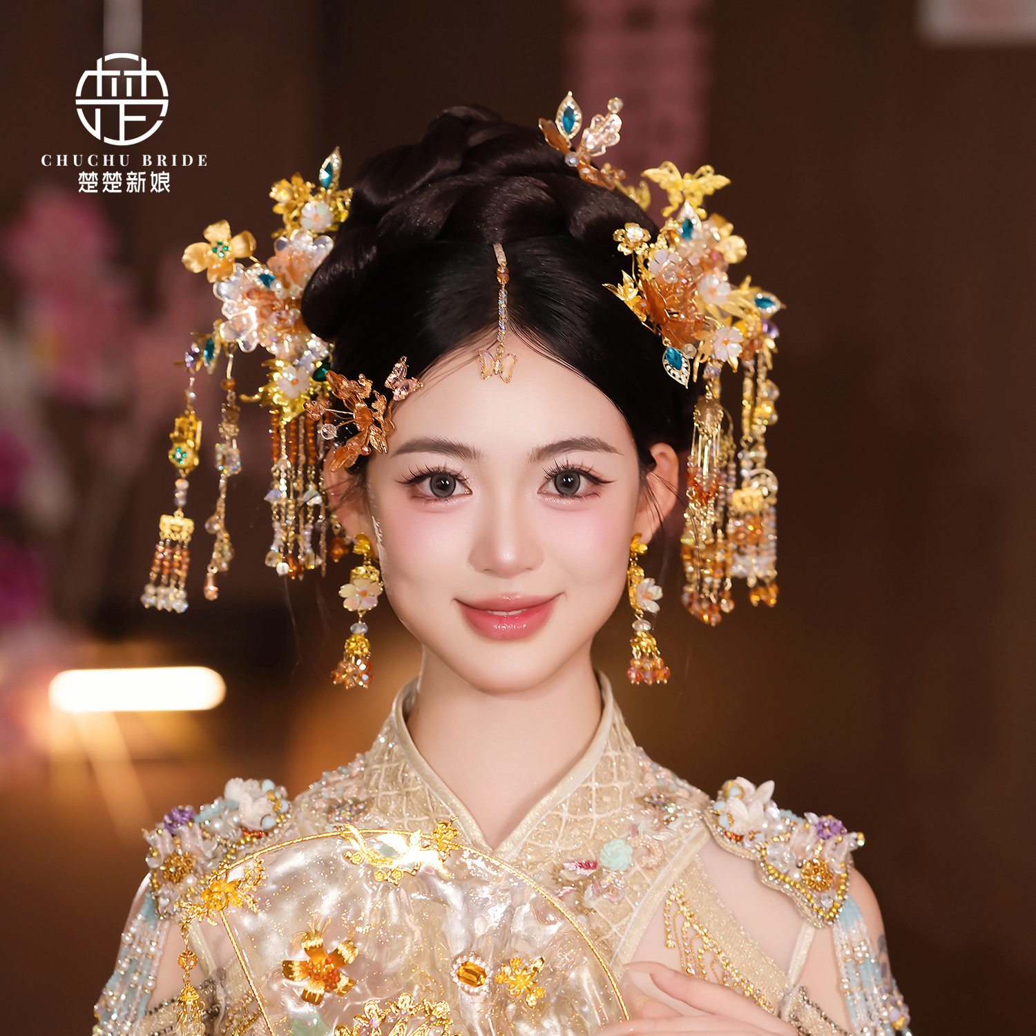 中式秀禾头饰减龄眉心坠
