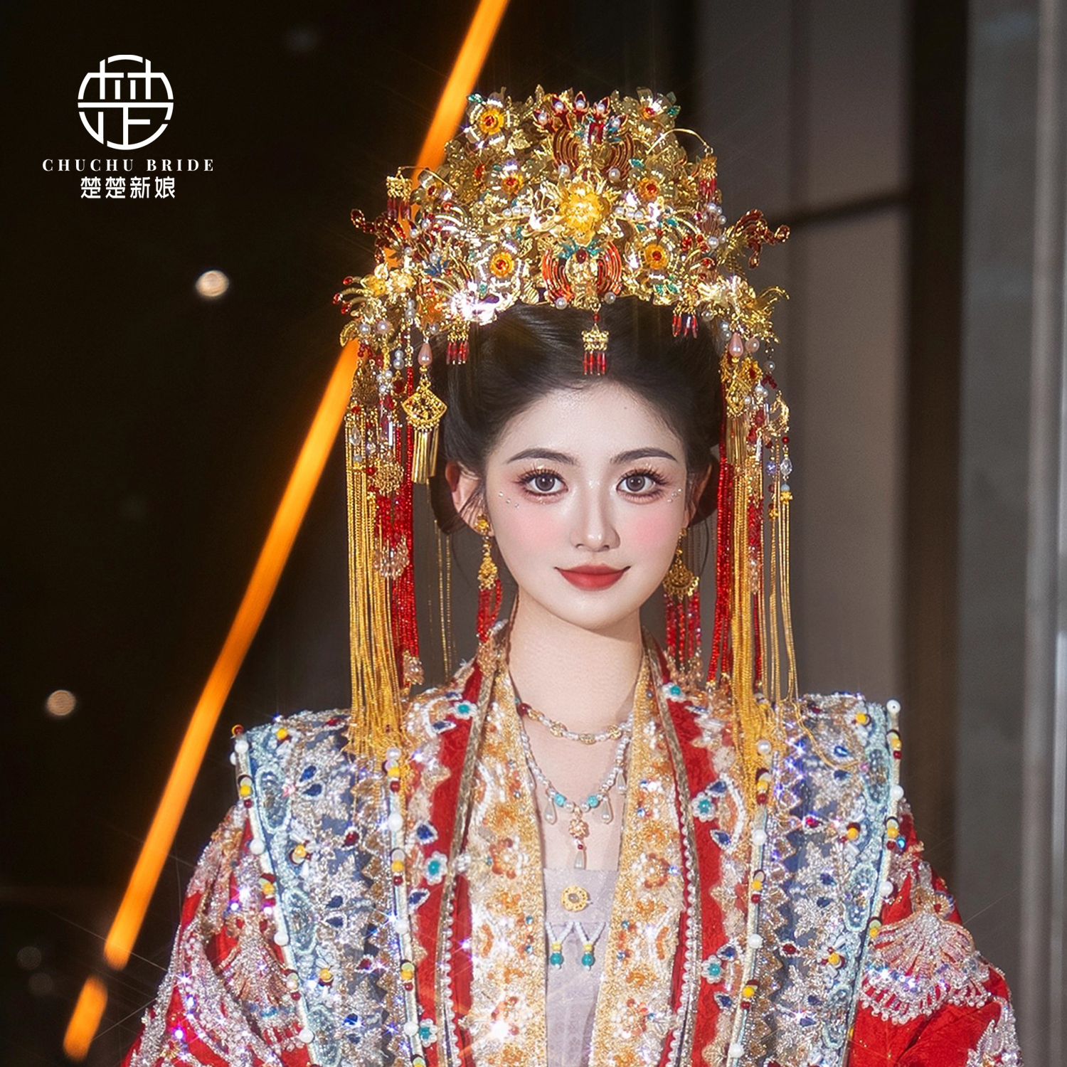 新款新娘古装传统宫廷流苏发饰品中式婚礼奢华端庄凤冠汉服头饰