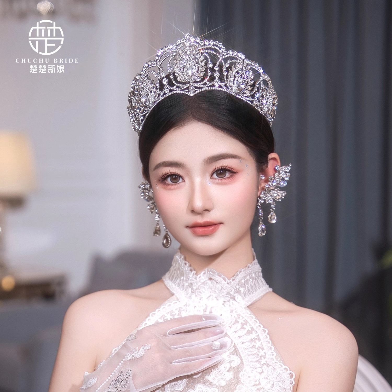 新款精致水钻合金皇冠新娘婚纱日韩婚礼宴会生日礼物公主冠发饰品
