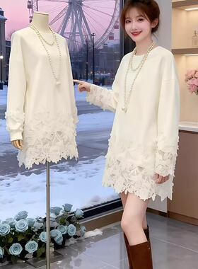 白色中长版蕾丝拼接长袖T恤季2026新款宽松显瘦配鲨鱼裤上衣0115k