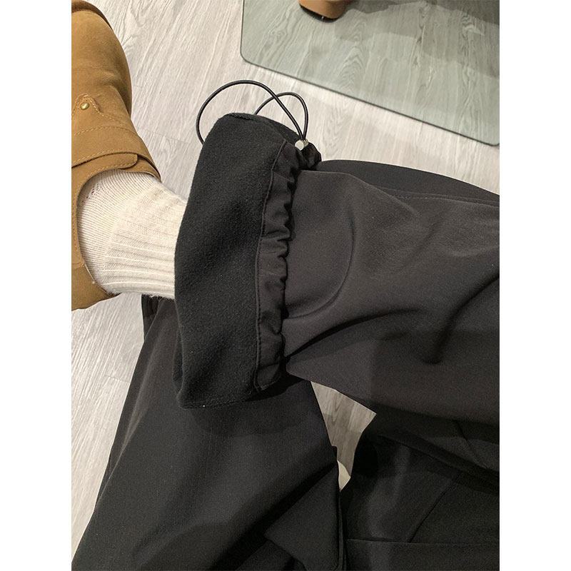 黑色加绒工装裤子女2025秋冬新款美式高腰加厚运动裤酷飒风伞兵裤