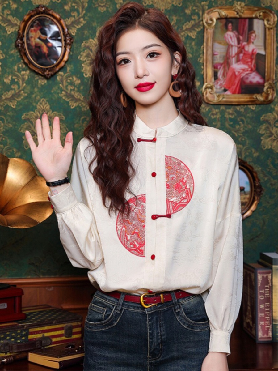 新中式轻国风衬衫女2025春季新款设计感立领衬衣马面裙搭配的上衣