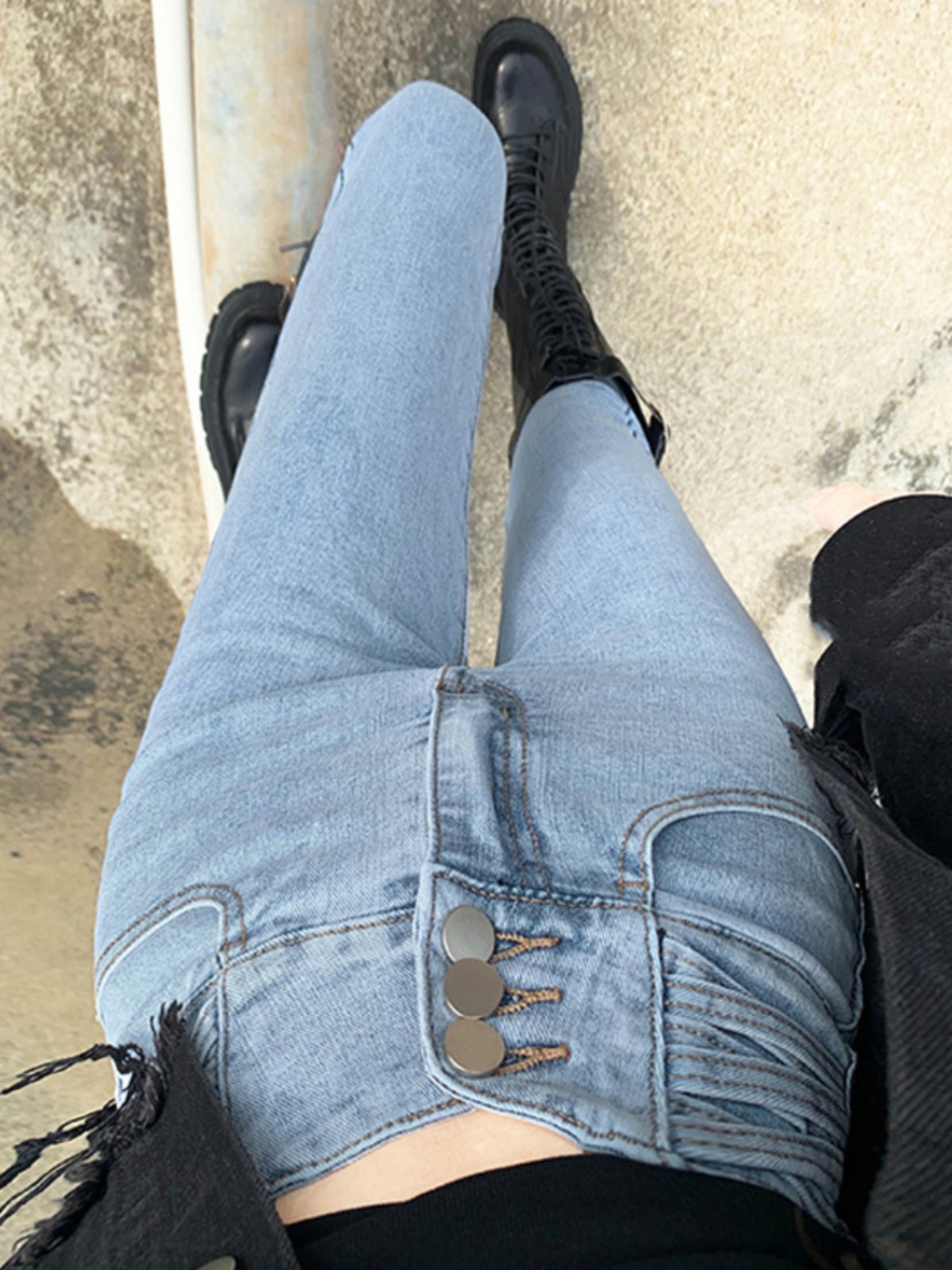 高腰紧身牛仔裤女装2025秋冬新款修身弹力显瘦显高加绒铅笔小脚裤