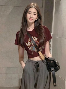 复古独特别致短款 酒红色纯棉短袖 美式 T恤女夏款 bm甜辣妹上衣 薄款