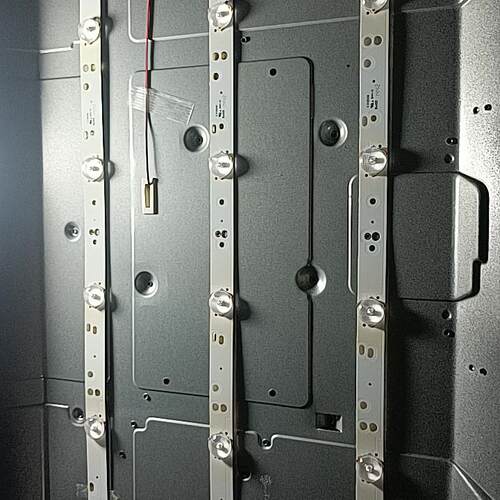 适用长虹LED28C3000A灯条CRH-K283535T0306453-Rev1.5 D灯条6灯