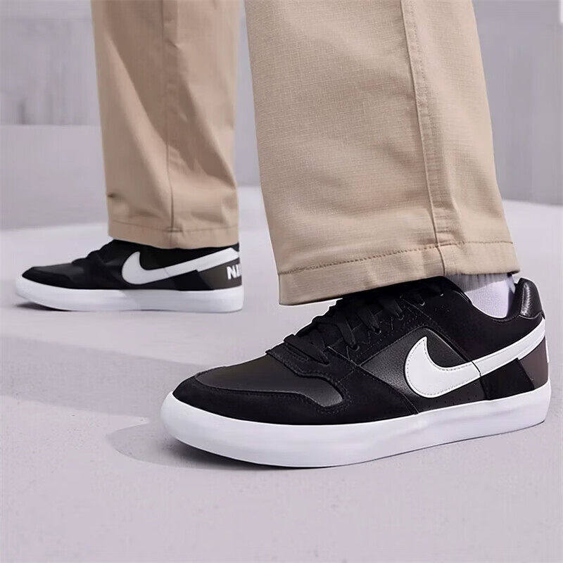 耐克/Nike男 SB DELTA FORCE VULC黑白双翘耐磨滑板鞋942237-010