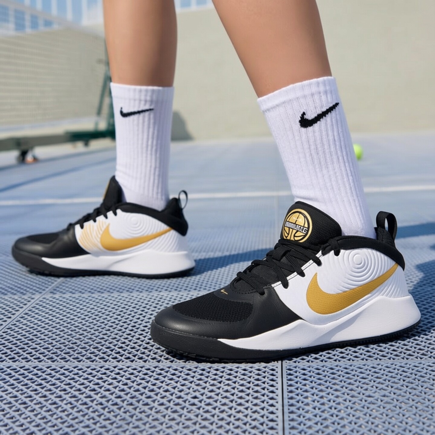 专柜正品耐克NIKE Team Hustle女子大童耐磨运动篮球鞋AQ4224-004