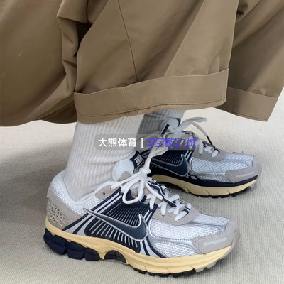 耐克Vomero5低帮跑步鞋减震