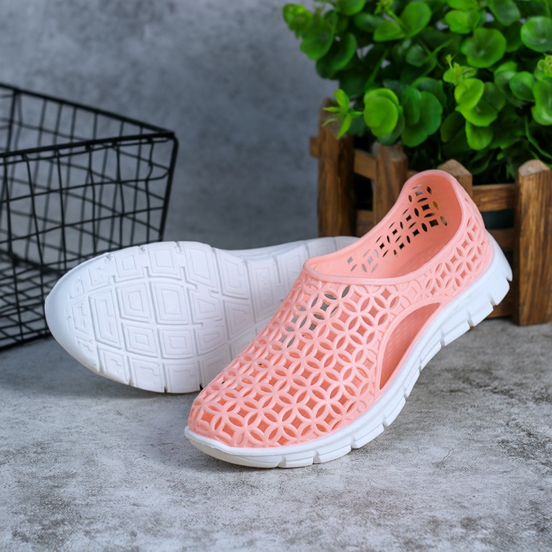 越南橡胶网状柔软不磨脚沙滩鞋