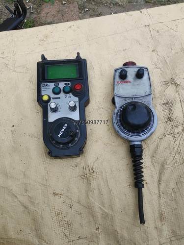 议价EUCHNER 手摇脉冲控制盒还有一个无线手摇脉冲awgp0议价