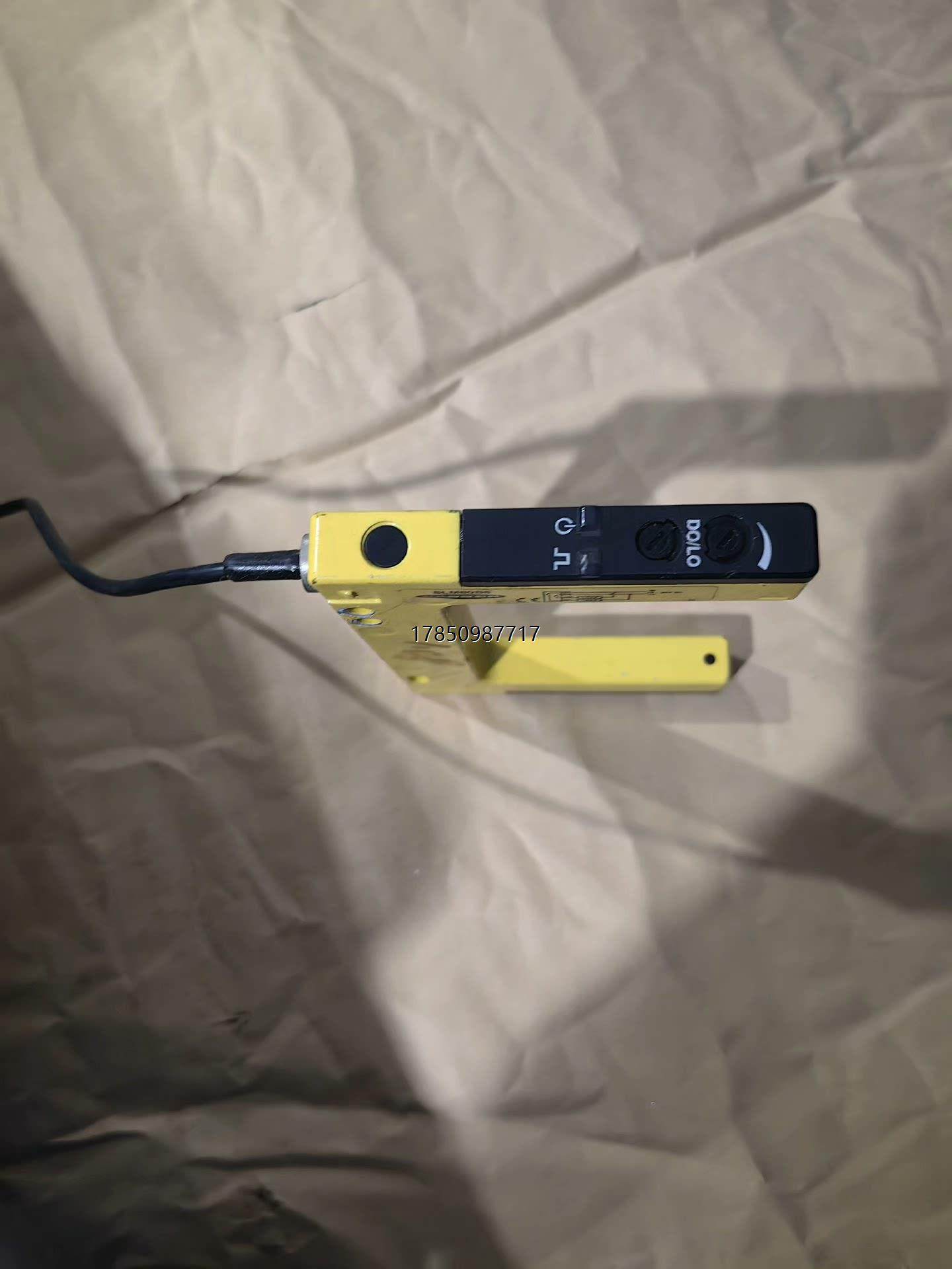 议价SLM80B6美国邦纳槽型叉形传感器感应开关议价