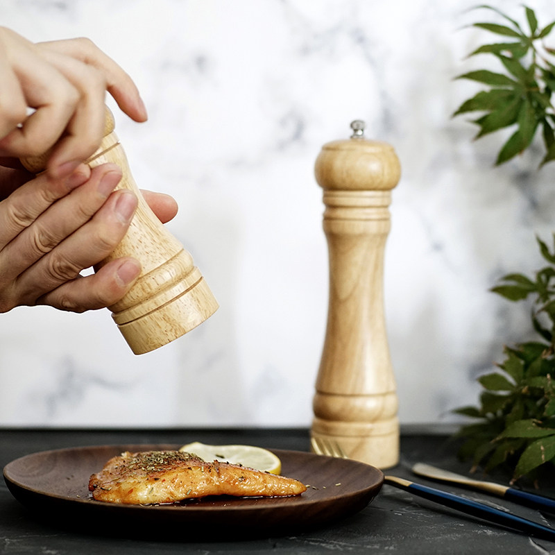 日子里 胡椒研磨瓶手动胡椒粒黑胡椒花椒调料研磨器橡木陶瓷磨芯在类目 厨房/烹饪用具, 厨用小工具/厨房储物, 储物瓶罐/厨房储物器皿, 调味瓶罐中 - 来自Buy2taobao.com提供专业的淘宝代购服务