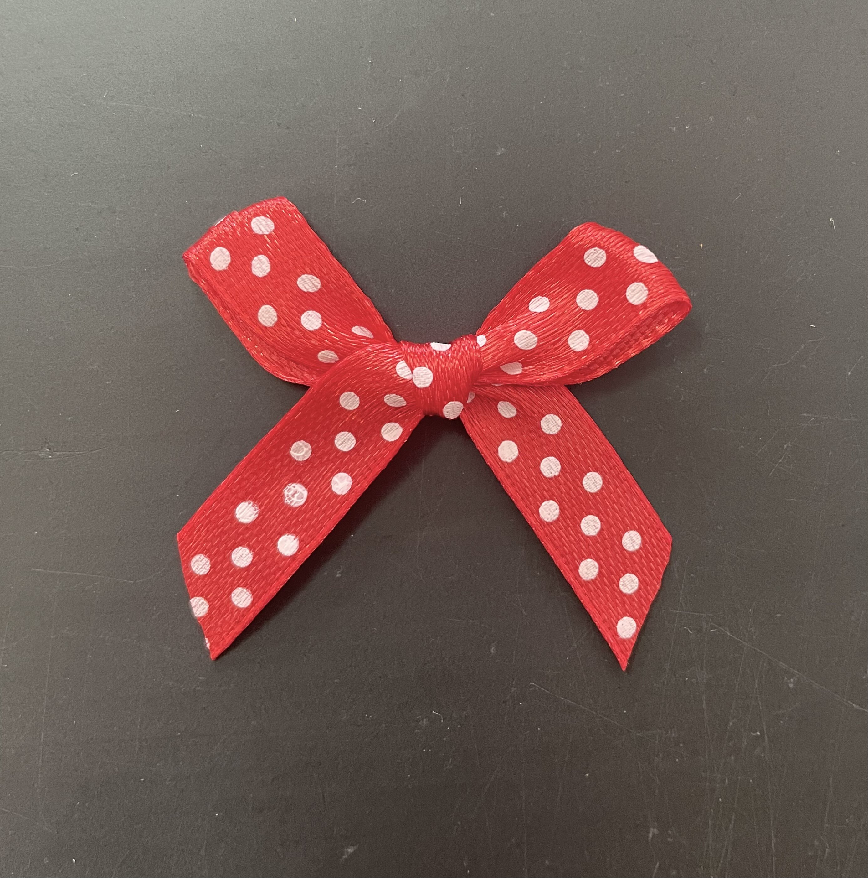 波点蝴蝶结大红色不二家装饰大米同款甜品台装饰12个/包