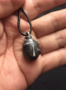暗黑风霸王之卵设计感手工贝黑莱特剑风传奇周边手办吊坠项链