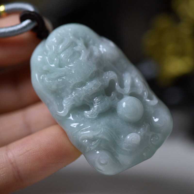 翡翠玉石龙行四海龙牌吊坠 缅甸天然A货龙牌颈饰挂件保真送证