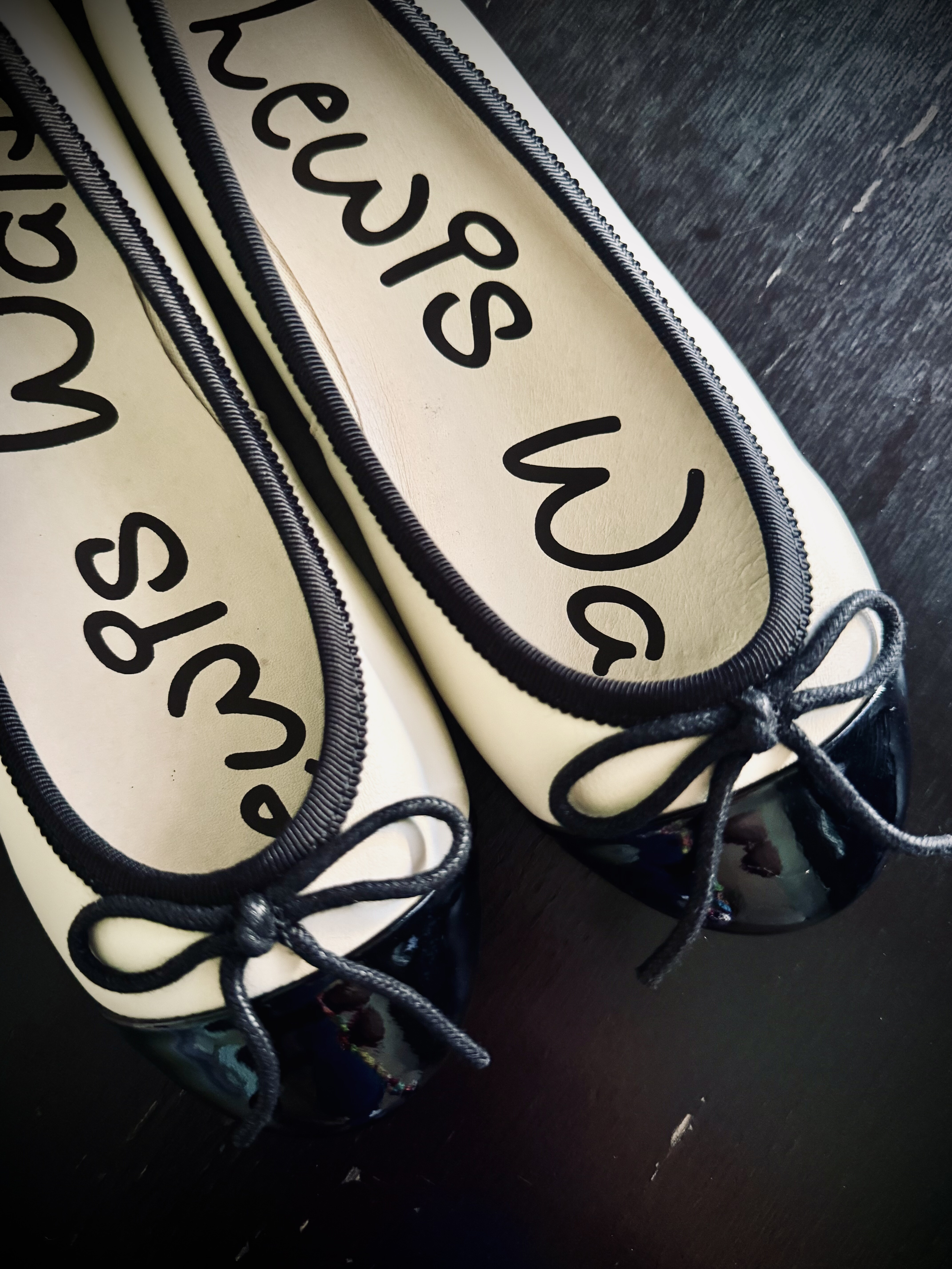 Lewis Walt 2025 双11 限量-浅口圆头拼接黑白法式芭蕾平底单鞋女