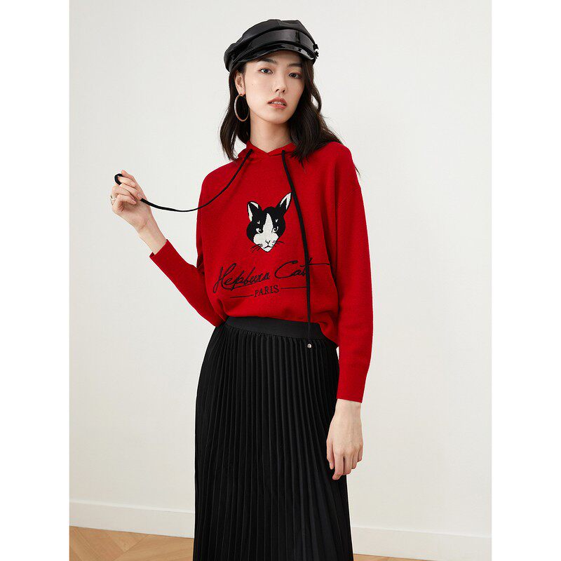 音儿美地2023正品女装秋冬新款时尚印花喜庆休闲连帽针织卫衣宽松