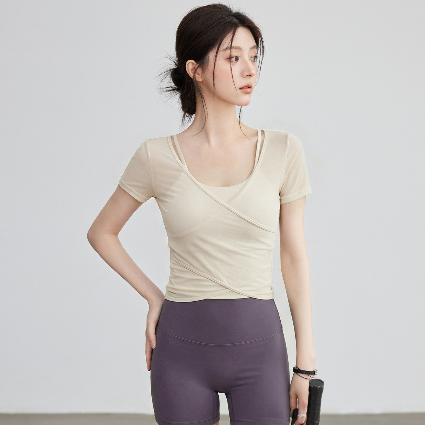 VOJ瑜伽服女新款带胸垫夏季健身衣普拉提训练服网纱短袖上衣套装