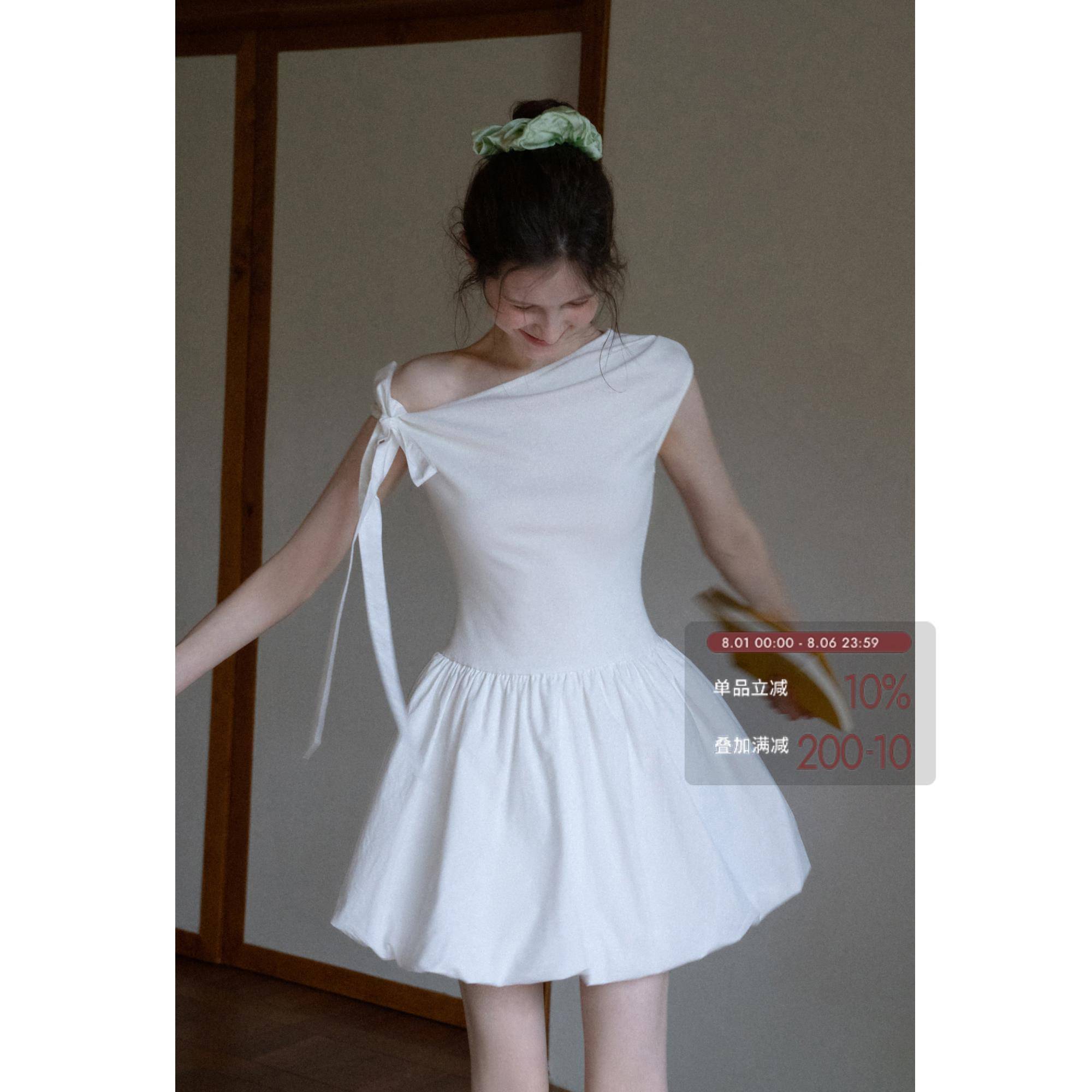 EGGKA白色斜肩系带花苞连衣裙女夏少女风无袖简约气质显瘦a字短裙