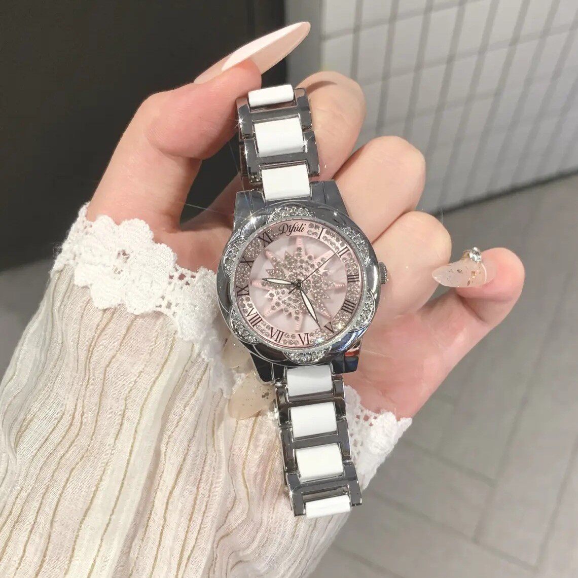 迪芙丽六芒星手表女款带夜光大表盘时尚潮流轻奢小众石英腕表女表