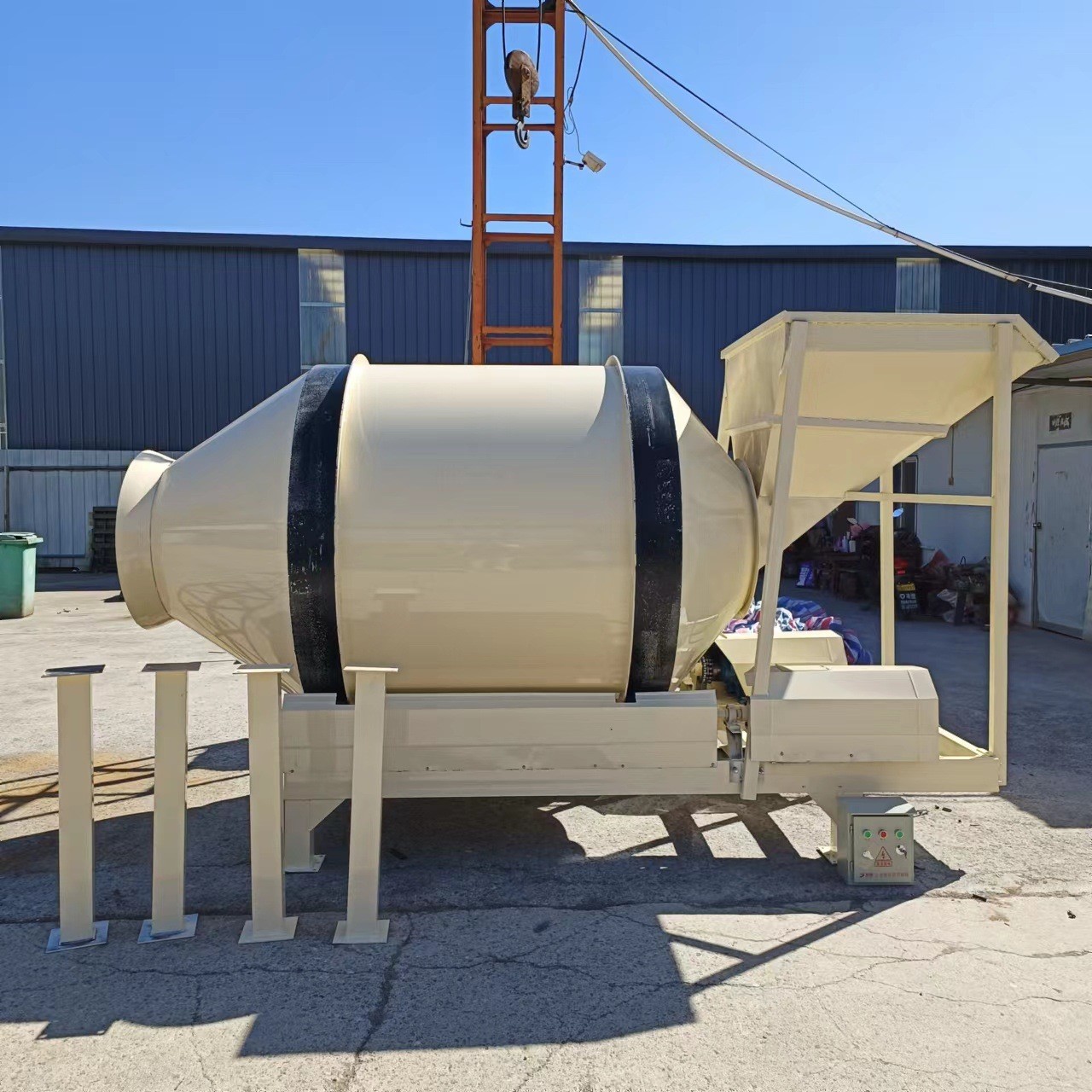 大型滚筒搅拌机实物翻滚搅拌桶鼓筒型干粉混合搅拌器粉剂混料机