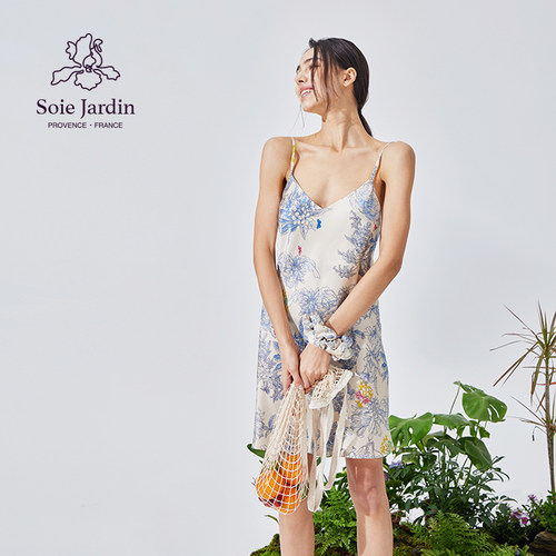 印花桑蚕丝家居服吊带睡裙新品