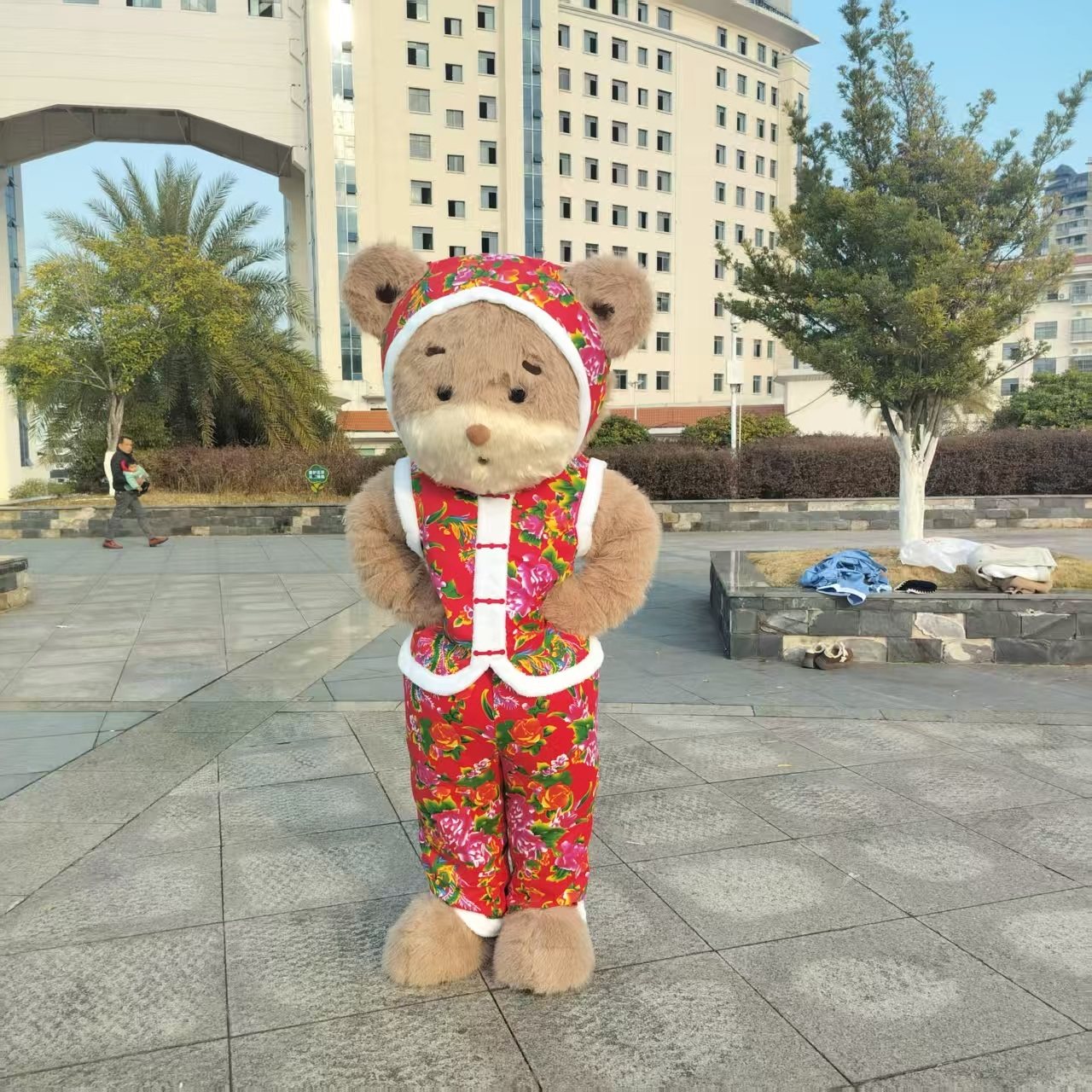 可爱小熊毛绒人偶服东北大花连帽套装COSPLAY表演道具玩偶服装,模玩/动漫/周边/娃圈三坑/桌游,COSPLAY配件/道具/人偶服,淘宝优惠券,粉丝福利购,淘宝优惠卷