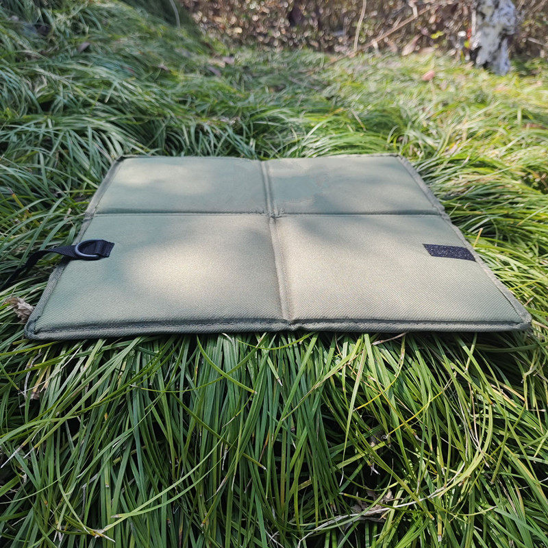 户外折叠加大坐垫牛津布露营地垫加厚防潮垫隔脏便携防水野餐草地