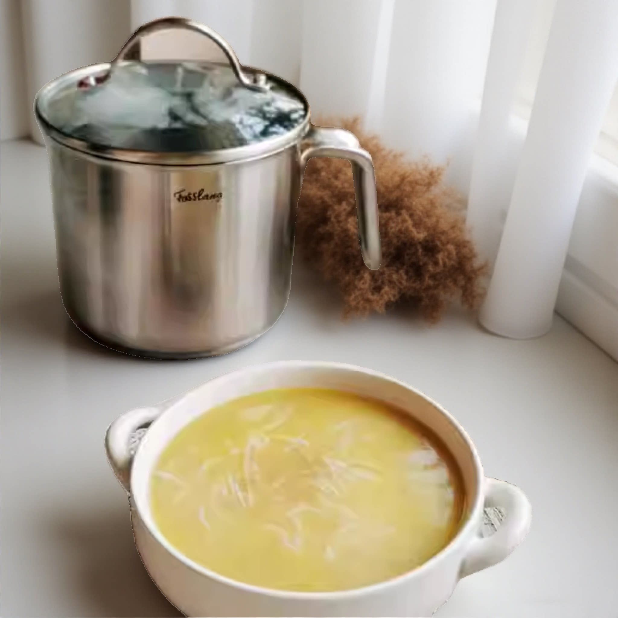 菲仕朗304不锈钢奶锅14cm家用小型迷你手提简约玻璃盖1.5L容量