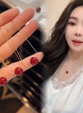 红色相思豆项链钛钢垂纹链珠珠