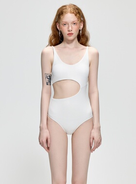 高级定制克莱因蓝连体性感泳衣女小胸聚拢露腰比基尼泡温泉泳装