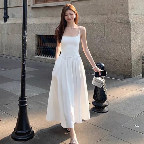 MULVAN 黑色带胸垫针织吊带裙连衣裙女法式气质收腰a字长裙背心裙