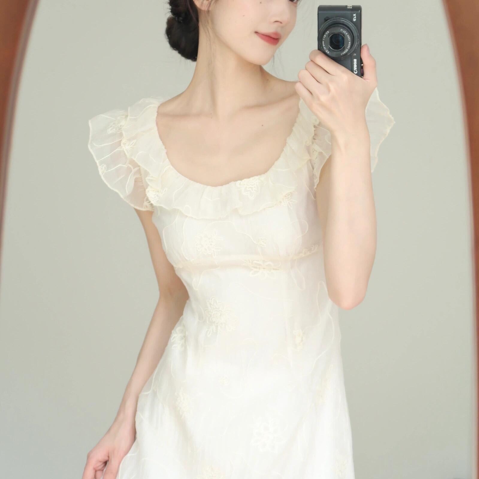 现货RoseFang芊芊法式甜美粉气质连衣裙高腰修身U领荷叶边长裙