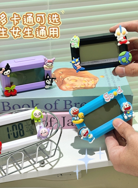 儿童静音电子闹钟LED智能感光屏数显夜光学生起床卡通凹凸曼闹钟