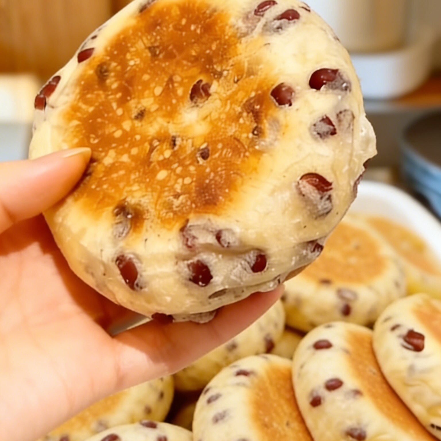 高蛋白红豆餐包无面粉软面包专用早餐食品没有鸡蛋牛奶无糖零食