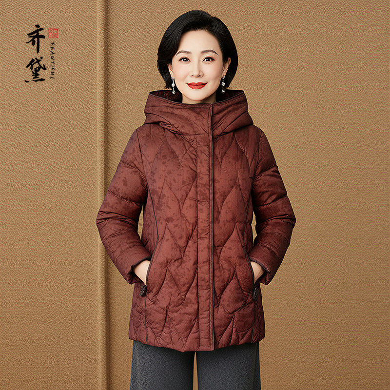 齐黛品牌鹅绒服女妈妈冬装外套2025新款连帽加厚保暖羽绒服短外套