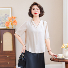 齐黛品牌桑蚕丝真丝上衣女2025春夏新款V领洋气减龄衬衣妈妈衬衫