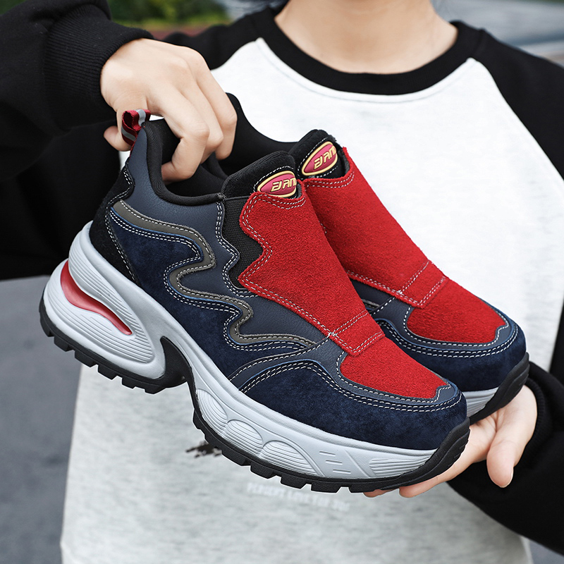 百搭运动休闲鞋一脚蹬低帮增高