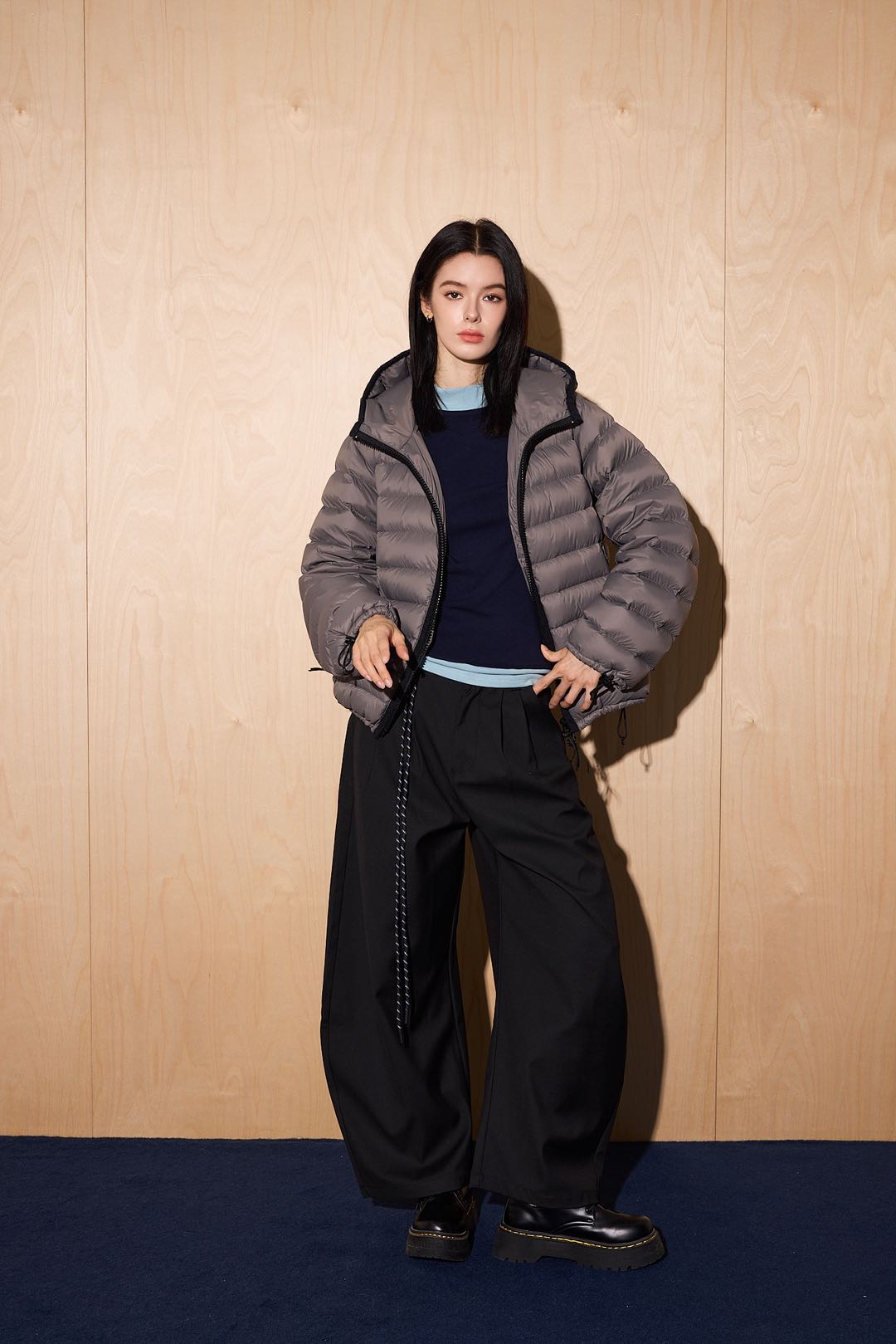 2025新款秋冬羽绒服百搭显瘦连帽女短款95白鸭绒欧美范外套